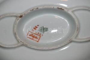 ~1920 Zsolnay jelzéssel és sorszámmal ellátott porcelán szószos tál 21x14cm-es méretben, szép állapo...