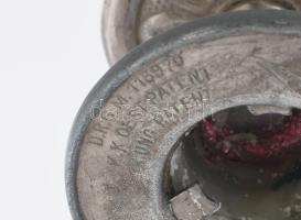 2 db gyertyatartó párban Acél, XX: sz. eleje, osztrák és magyar védjegy számmal. m: 17 cm