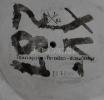 Alt Volkstedt Thüringische Porzellan Manufaktur hatalmas siketfajd porcelán szobor. Jelzett, fehérmá...