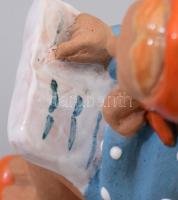 Olvasó kendős kislány. Mázas kerámia, jelzés nélkül, hibátlan, m: 12,5 cm