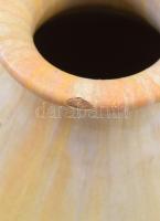 cca 1930, Hódmezővásárhely váza, címkével jelzett, szájánál mázhibával, m: 24,5 cm