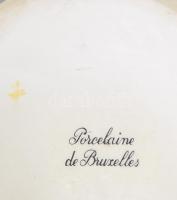 Porcelaine de Bruxelles kancsóváza, jelzett, m: 23,5 cm