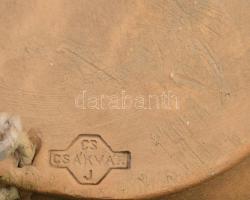 cca 1940 Csizmadia János Csákvár, jelzett, kis kopással, d: 19 cm