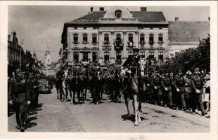 1940 Szatmárnémeti, Szatmár, Satu Mare; bevonulás, vitéz Nagybányai Horthy Miklós Magyarország kormányzója / entry of the Hungarian troops, Regent Horthy + "1940 Szatmárnémeti visszatért" So. Stpl.