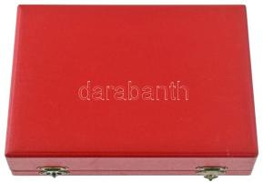 1988. "40 éves a 22. Állami Építőipari Vállalat" kétoldalas bronz emlékplakett eredeti dís...