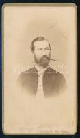 1869 Férfiportré, keményhátú fotó Kozmata és Társa pesti műterméből, 10,5×6,5 cm