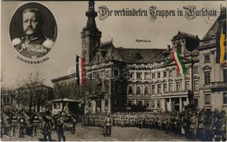 1918 Warszawa, Warschau, Warsaw, Varsó; Rathaus. Die verbündeten Truppen in Warschau, v. Hindenburg / WWI German and Austro-Hungarian K.u.K. military propaganda with Hindenburg, flags and soldiers in front of the town hall