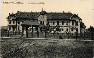 Marosvásárhely, Targu Mures; Gyermek menhely, árvaház, székely kapu. Porjes S. Sándor kiadása / orphanage, Secui wooden gate (EK)