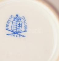 11 db Herendi porcelán kisebb tárgy, nagyrész hibátlan, macska farka letört, + egy Zsolnay tálka. Ké...