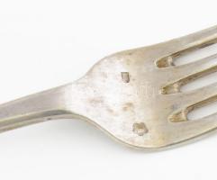 Ezüst (Ag) villa, 2 db, jelzett, h: 18 cm, egyik tüskéi kissé elgörbültek, nettó: 97 g