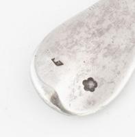 Ezüst (Ag) teáskanál, 8 db, jelzettek, 14,5 és 15,5 cm, nettó: 175 g