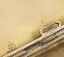 Ezüst (Ag) cigarettatárca, jelzett, kis horpadással, 11×8 cm, 137,2 g