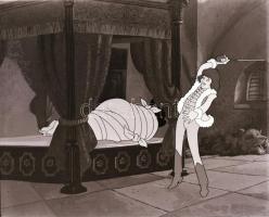 1976 A Ludas Matyi c. rajzfilm rendező Dargay Attila, Rajz: Jankovics Marcell, kb 50 db fotó pozitív...