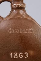 Zsolnay Kajofi. Karl József és fia likőr és rumgyára Hokobol. Mázas fajansz kulacs dombornyomott cím...