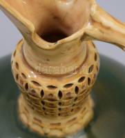 cca 1895 Zsolnay kiöntő. Nyakánál duplafalú díszítéssel, jelzett, csőre restaurált, m: 16,5 cm