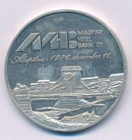 DN "Gróf Széchenyi István / MHB Magyar Hitelbank Rt" jelzett Ag emlékérem, műanyag dísztok...