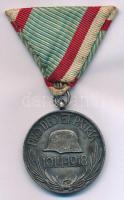 1929. "Magyar Háborús Emlékérem kardokkal, sisakkal" ezüstözött, peremén jelzett bronz kitüntetés eredeti mellszalagon T:XF  Hungary 1929. "Hungarian Commemorative War Medal with swords and a helmet" silver plated bronze decoration hallmarked on the edge, with original ribbon C:XF NMK 418.