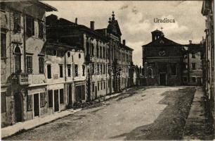 Gradisca, Gradiska (Küstenland); WWI street view with ruined buildings (fa)