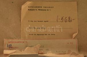 Németh Nelli (-): Madaras nő. Vegyes technika, papír, jelzett, hátoldalán Képcsarnok Vállalat címkéj...