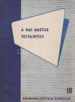 Kiss Károly:  A mai magyar tolvajnyelv. (Budapest), 1963. BM Tanulmányi és Módszertani Osztály (Zrínyi Nyomda). 92 + [4] p. Egyetlen kiadás. Belső terjesztésű kiadvány: ,,A Kriminalisztikai Sorozat füzetei a BM állománya részére kerül kiadásra. Mint ilyent elajándékozni, eladni, sokszorosítani, e sorozatból szerzett ismereteket a BM beosztottjain kívül terjeszteni nem szabad". A szótárrész előtt alapos bevezető, melyben az összeállító megindokolja a mű összeállítását (a korábbi tolvajszótárak elavultak), illetve kijelenti, hogy a szótár nem nyelvészeti, hanem bűnüldözési célból készült. A bevezető erős állítása szerint az itt feltérképezett tolvajnyelv használata általánosságban is visszaszorulóban van, és inkább a bűnözői körökbe belépők nyelvhasználatára jellemző, mint a bűnöző körök régi tagjaira. A részletes szótári rész emlékezetes látószöget nyit a tolvajvilág módszertanára, nő-, munka-, rendőr- és társadalomszemléletére. (Kriminalisztikai sorozat, 18. füzet.) Fűzve, kiadói borítóban. Jó példány.