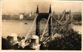 1945 Budapest, Erzsébet híd, villamosok, Dunai uszoda. photo (fa)