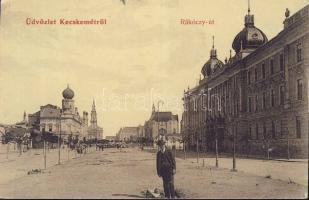 Kecskemét Rákóczy út a zsinagógával és a Cifrapalotával (b)