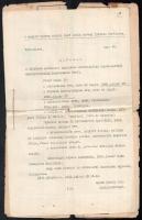 cca 1900-1940 Vegyes régi okmány tétel anyakönyvi kivonatok, okmánybélyegekkel, benne két fotó, egy ...