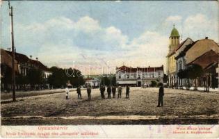 Gyulafehérvár, Karlsburg, Alba Iulia; Novák Ferenc tér nyugati része, Hungária szálloda. Weiss Bernát kiadása, Sternád A. fényképész / square, hotel (EK)