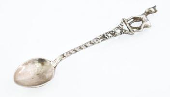 Ezüst(Ag) őznyeles kanál, jelzett, h: 11,8 cm, nettó: 10,4 g
