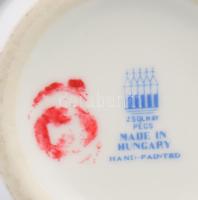 Zsolnay virágos váza. Kézzel festett, jelzett, hibátlan, m: 26 cm