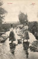 Ungarische Waschenfrauen