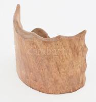 Nevető Buddha szobor faragott fa 14x11 cm