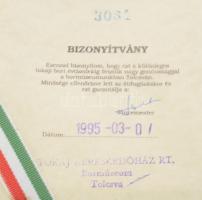 1956 Tokaji Aszú, 4 puttonyos, Tokaji Kerekedőház Rt., bontatlan, édes fehér muzeális desszertbor, b...