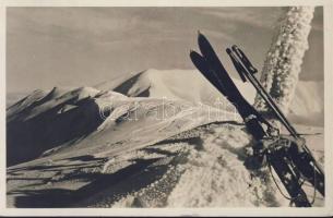 Pop Iván hegy, síléc / mountain, skis