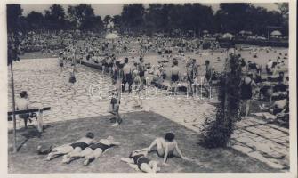 Budapest III. Békásmegyer Pünkösdfürdő photo