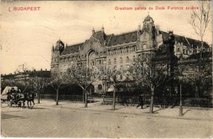 1914 Budapest V. Gresham palota (két oldalán még kétszintes épületekkel), Deák Ferenc szobor, lovaskocsi&nbsp; (EK)