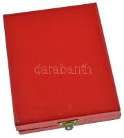 Kiss Nagy András (1930-1997) 1977. "De elvtársaim! Ez az a munkásság, mely osztályharcban vasba...