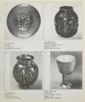 Tevan Margit emlékkiállítása. Szerk.: Gáspár Zsuzsa Bp., 1981, Iparművészeti Múzeum. Fekete-fehér ké...