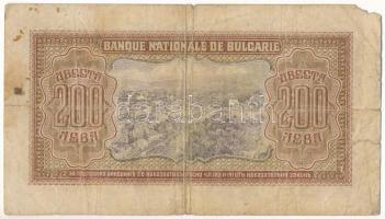 Bulgária / Szófia 1943. 200L T:VG pici anyaghiány, szakadások
Bulgaria / Sofia 1943. 200 Leva C:VG ...