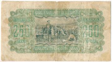 Bulgária / Szófia 1943. 250L T:VG szakadások
Bulgaria / Sofia 1943. 250 Leva C:VG tears
Krause P#6...