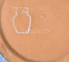 Kobalt tájképpel festett kerámia váza, bagoly alakú jelzéssel, m: 14,5 cm