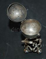 Orosz cári idők 1894. Ezüst (47,7g) zsidó sószóró korall berakással, dekoratív, ritka darab!