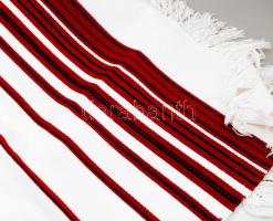 Lenvászon terítő, szép állapotban 146x112 cm