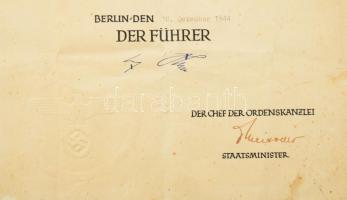1944 Havassy-Bayer Sándor (1896k. - 1949) tanácsos kitüntetési oklevele, Adolf Hitler nyomtatott alá...