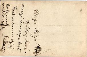 Hölgy műtermi fotója teniszütővel / Lady with tennis racket. Torda műterem (Budapest VI. Nagymező ut...