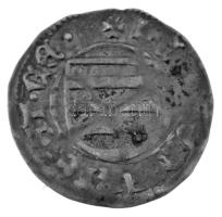 1427-1437. Denár Ag "Zsigmond" (0,71g) T:VF patina, hátlapi veret átüt az előlapon  Hungary 1427-1437. Denar Ag "Sigismund" (0,71g) C:VF patina, the back strike beats through the front  Huszár: 578., Unger I.: 450.d