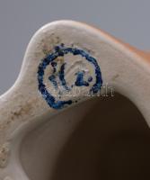 Gránit Porcelángyár kutya. Jelzett, m: 17,5 cm