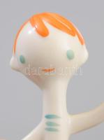 Hollóházi fiúcska karikával. Kézzel festett, jelzett, hibátlan terv: Őz-Szabó Antónia. 9 cm