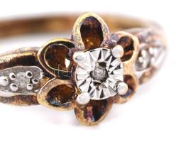 Ezüst (Ag) gyűrű 0,02ct brillel ékítve, bruttó: 2,37 g , m: 56. tanusítvánnyal