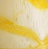 Cseh üveg váza. Kézzel készített huta üveg, több rétegű, szál díszítéses, anyagában színezett, hibát...